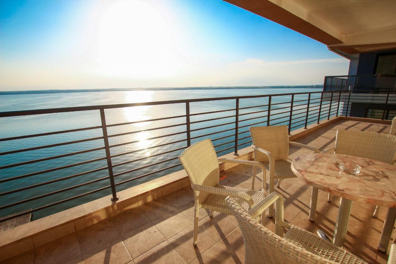 Lake Boutique Apartments & Rooms 马马亚 外观 照片
